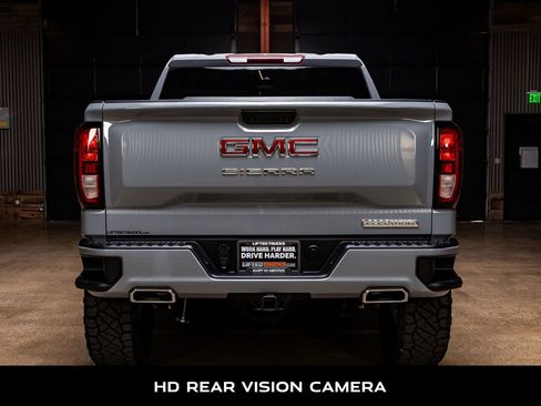 Used 2024 GMC Sierra 1500 Elevation image 8