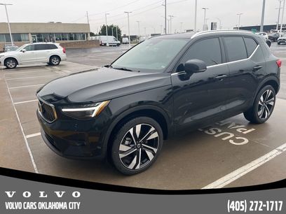 Used 2024 Volvo XC40 B5 Plus w/ Protection Package Premier