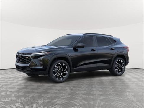 New 2026 Chevrolet Trax RS image 2