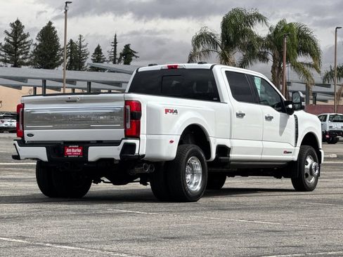 Certified 2026 Ford F350 Platinum w/ Platinum Plus Package AWD/4WD image 3