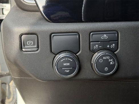 Certified 2023 Chevrolet Silverado 1500 LT w/ Texas Edition Plus image 24