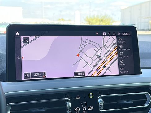 Used 2022 BMW X4 xDrive30i w/ M Sport Package image 33