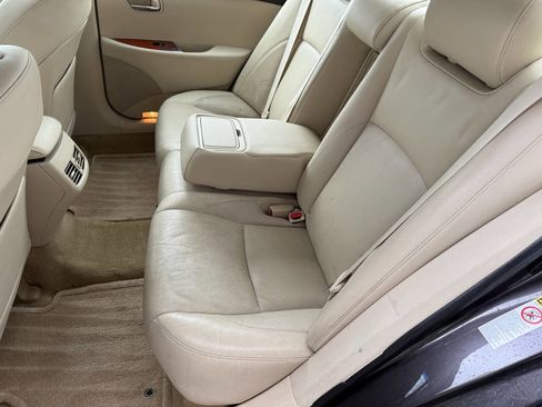 Used 2011 Lexus ES 350 image 11