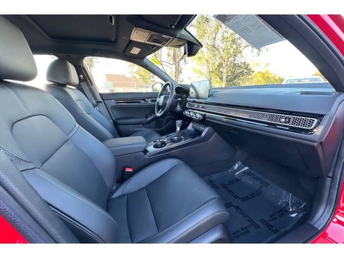 Certified 2025 Honda Civic Sport Touring image 18