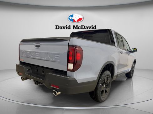 New 2026 Honda Ridgeline Black Edition image 6