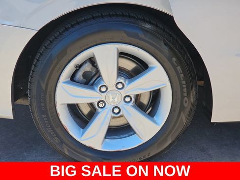 Used 2019 Honda Odyssey EX image 38
