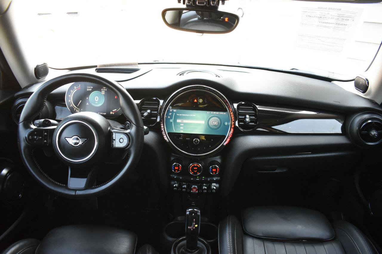 Used 2022 MINI Cooper S w/ Driver Assistance Package FWD image 11