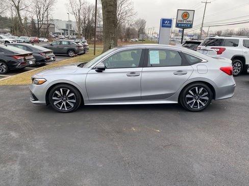 Used 2022 Honda Civic EX image 7