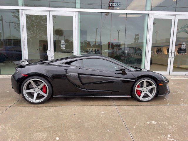 Used 2017 McLaren 570S Coupe RWD image 18