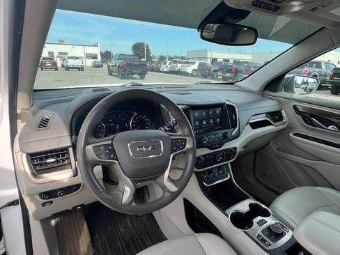 Used 2018 GMC Terrain Denali w/ Advanced Safety Package AWD/4WD image 10