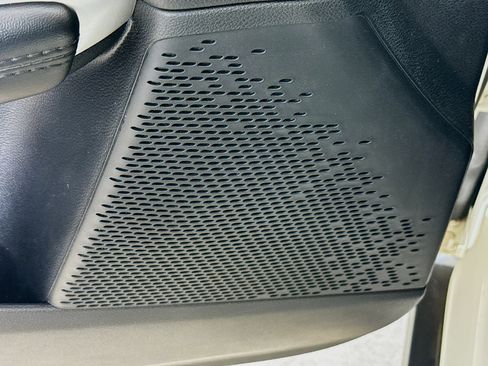 Used 2020 Dodge Journey SE w/ SE Popular Equipment Group image 21