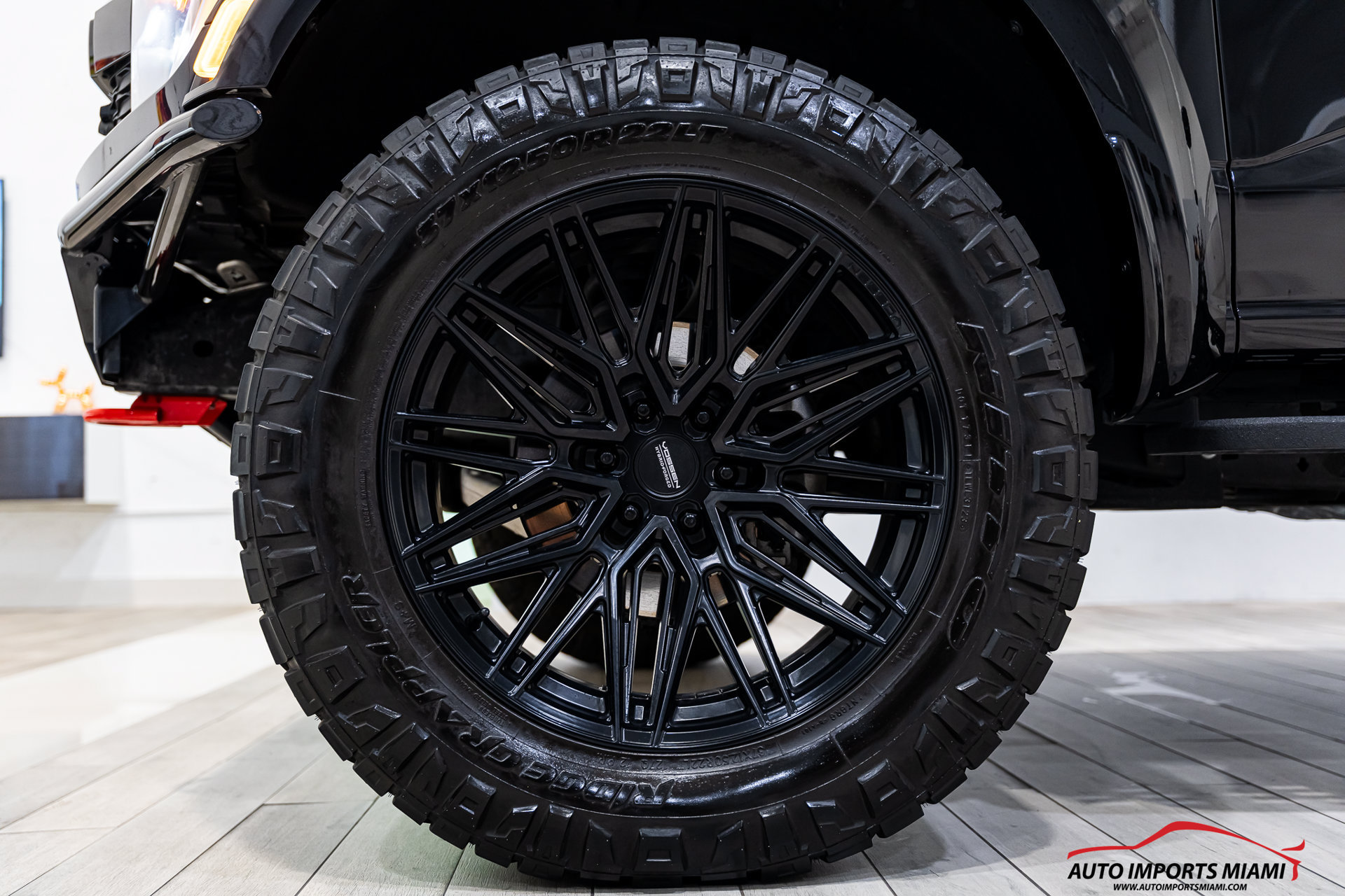 Used 2023 Ford F150 Raptor w/ Equipment Group 802A Raptor R AWD/4WD image 90