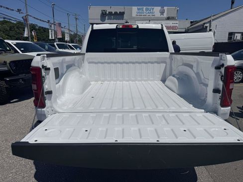 Used 2026 RAM 1500 Laramie AWD/4WD image 15