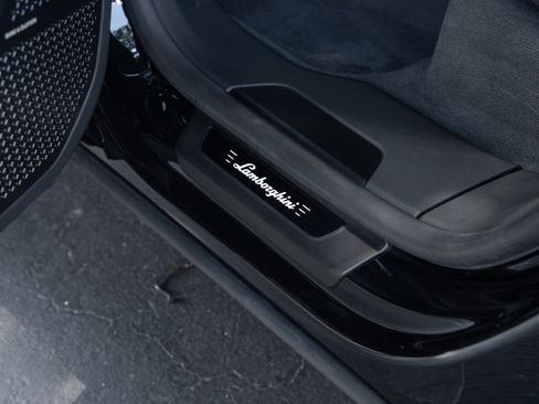 Used 2024 Lamborghini Urus S AWD/4WD image 66