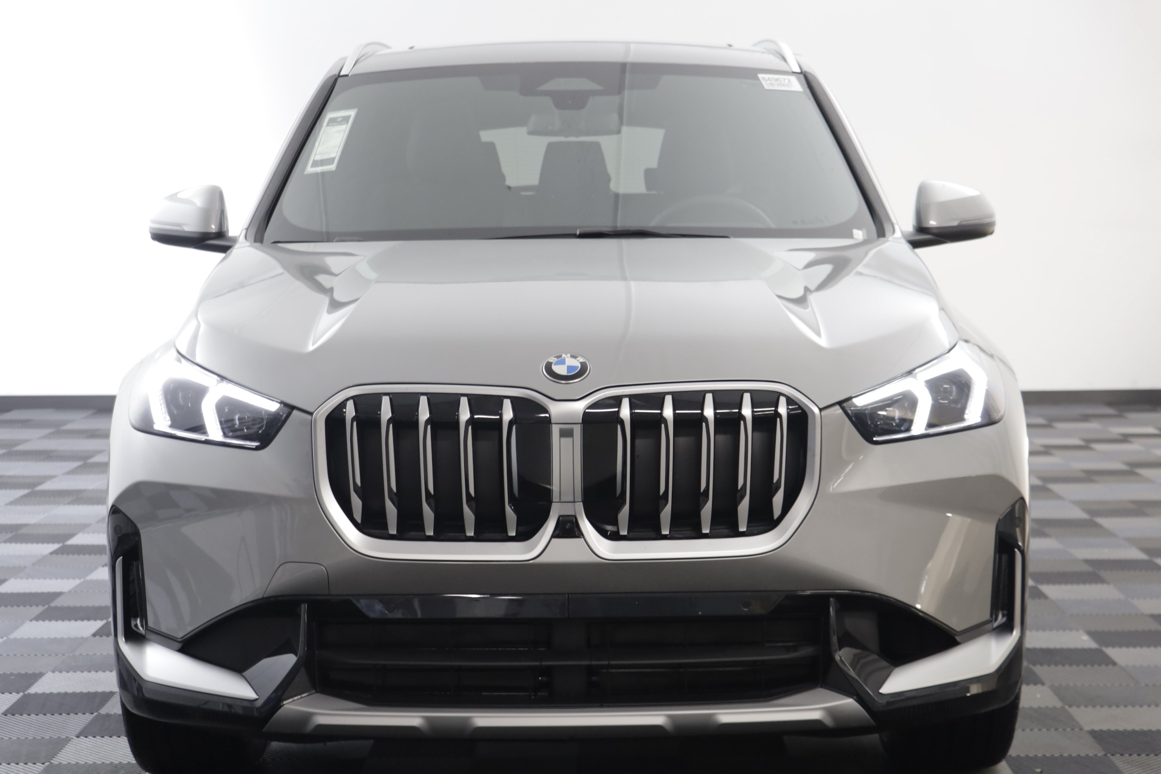 New 2027 BMW X1 xDrive28i AWD/4WD image 21