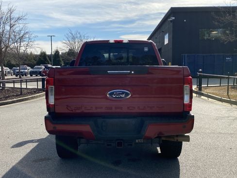 Used 2019 Ford F250 Lariat image 15