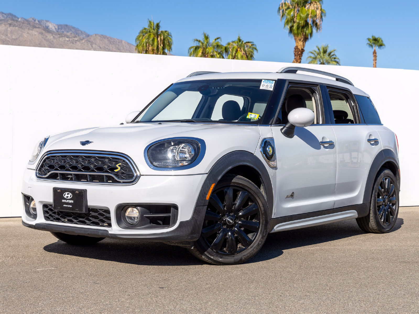 Used 2019 MINI Cooper Countryman SE w/ Storage Package AWD/4WD image 1