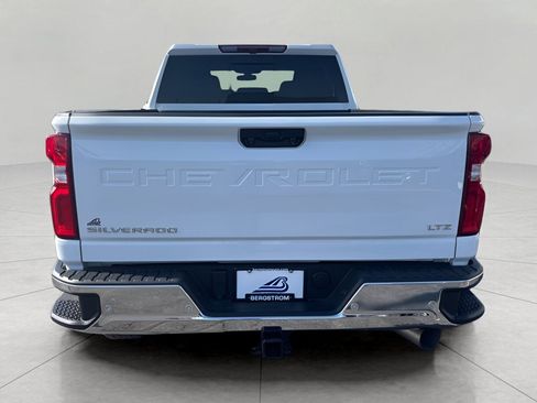 Used 2022 Chevrolet Silverado 3500 LTZ w/ LTZ Convenience Package AWD/4WD image 5