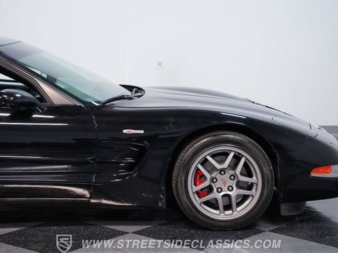 Used 2003 Chevrolet Corvette Z06 w/ Memory Package, 3 Drivers RWD image 24