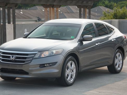 Used 2010 Honda Crosstour EX-L image 14