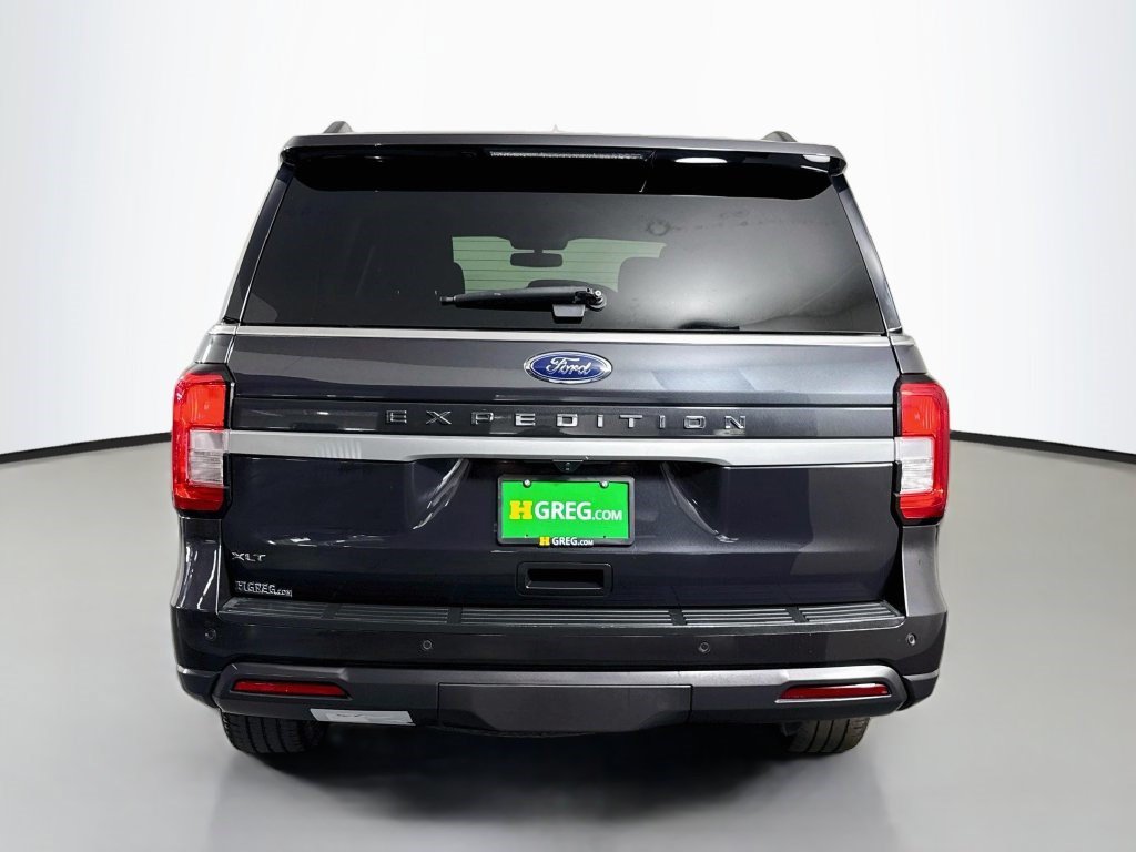 Used 2024 Ford Expedition XLT RWD image 8