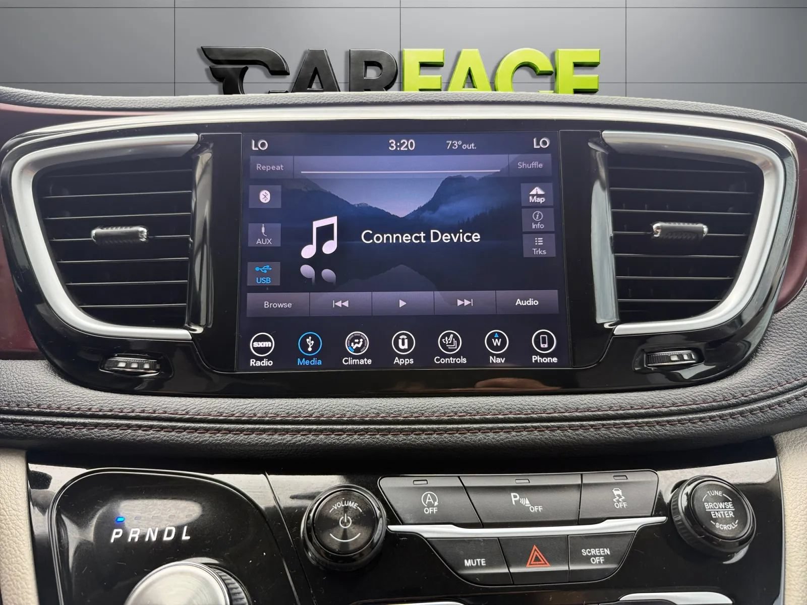 Used 2018 Chrysler Pacifica Limited FWD image 30