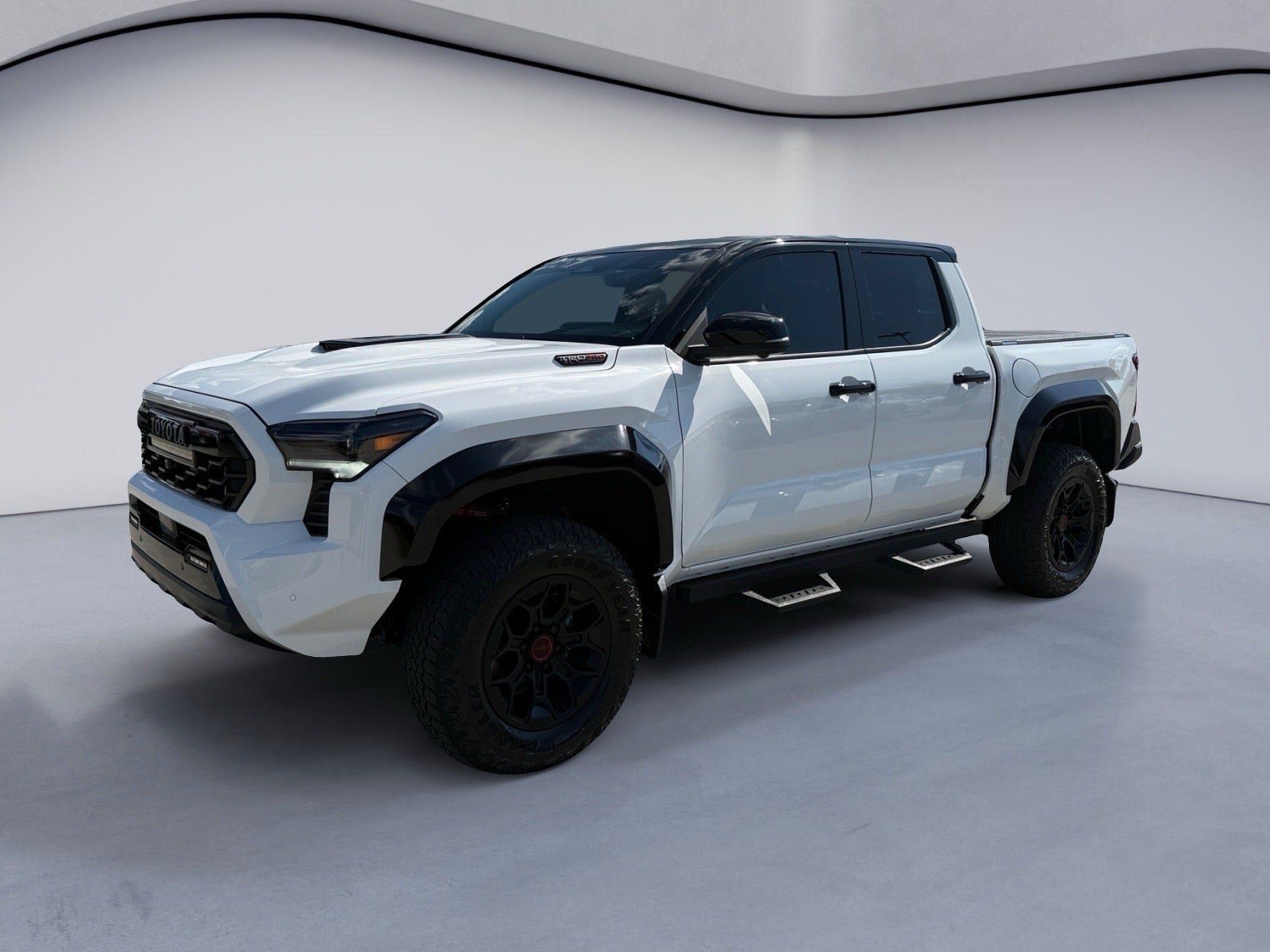 Used 2026 Toyota Tacoma TRD Pro AWD/4WD image 1