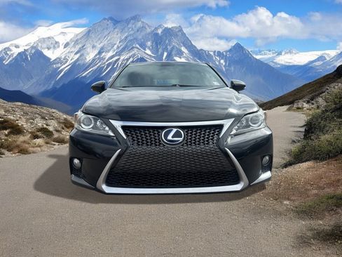 Used 2015 Lexus CT 200h w/ Navigation Package image 8