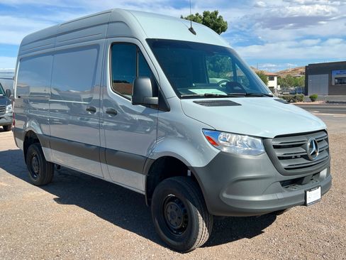 New 2025 Mercedes-Benz Sprinter 2500 image 7