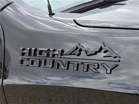 New 2026 Chevrolet Silverado 1500 High Country w/ Midnight Edition AWD/4WD image 8