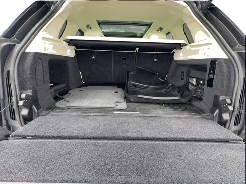 Used 2023 Land Rover Range Rover SE AWD/4WD image 18
