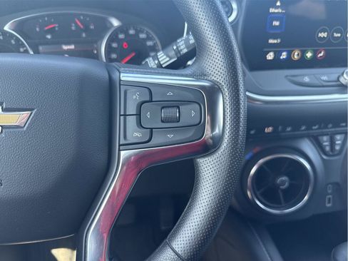 Used 2025 Chevrolet Blazer LT AWD/4WD image 15
