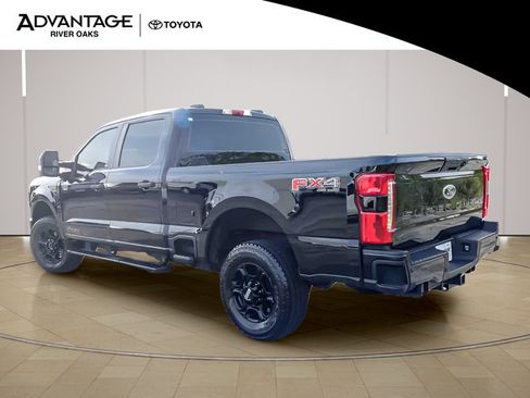 Used 2024 Ford F250 XL w/ STX Appearance Package AWD/4WD image 6