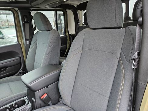 New 2026 Jeep Gladiator Willys image 14