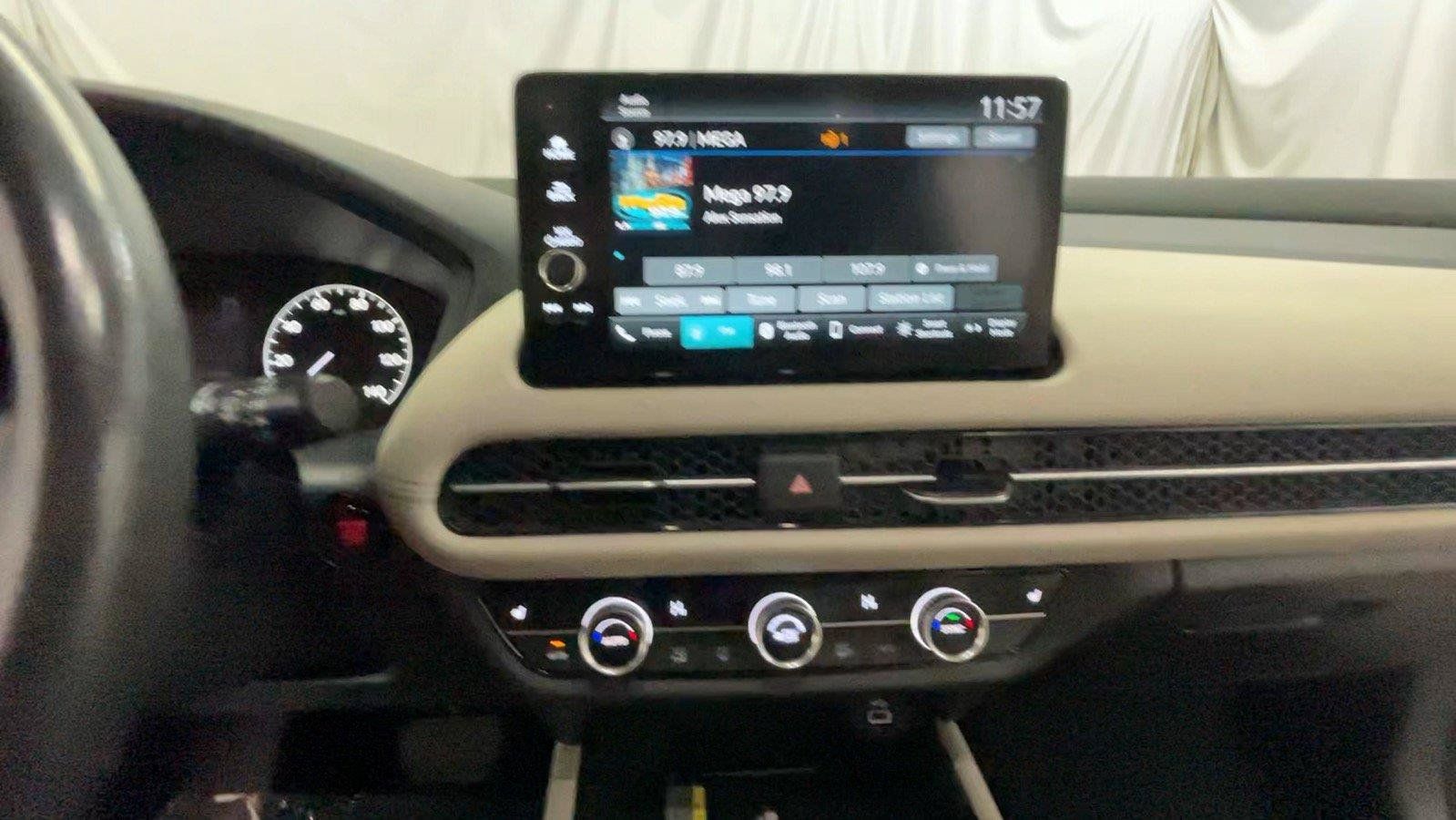Used 2024 Honda HR-V EX-L image 34