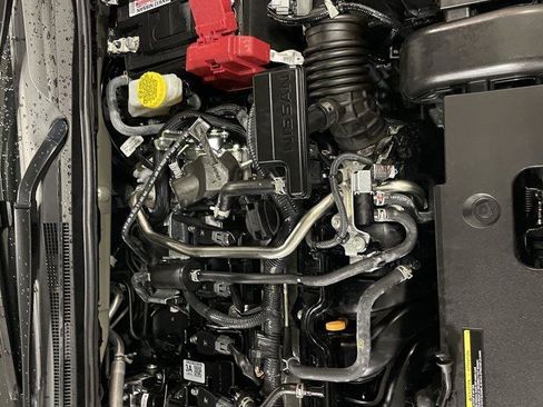 Used 2025 Nissan Sentra SV image 11