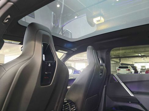 Used 2025 BMW iX M60 image 25