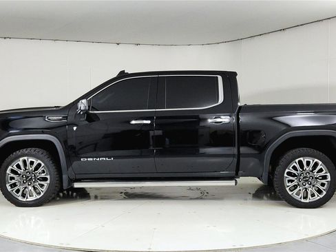 Used 2023 GMC Sierra 1500 Denali Ultimate AWD/4WD image 5