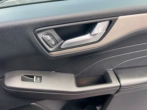 Used 2021 Ford Escape SE w/ Convenience Package AWD/4WD image 33