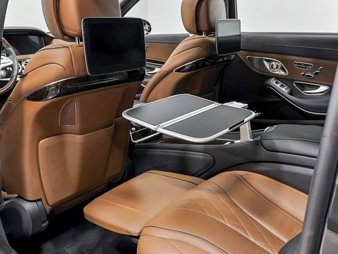 Used 2019 Mercedes-Benz Maybach S 560 4MATIC image 64