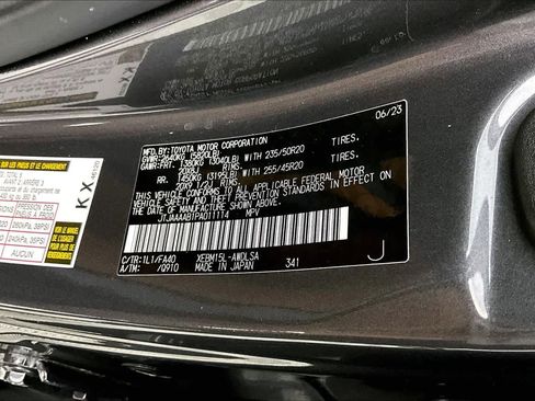 Used 2023 Lexus RZ 450e Premium image 35