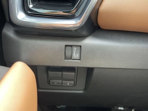 New 2025 GMC Canyon AT4 w/ Nightfall Edition AWD/4WD image 18