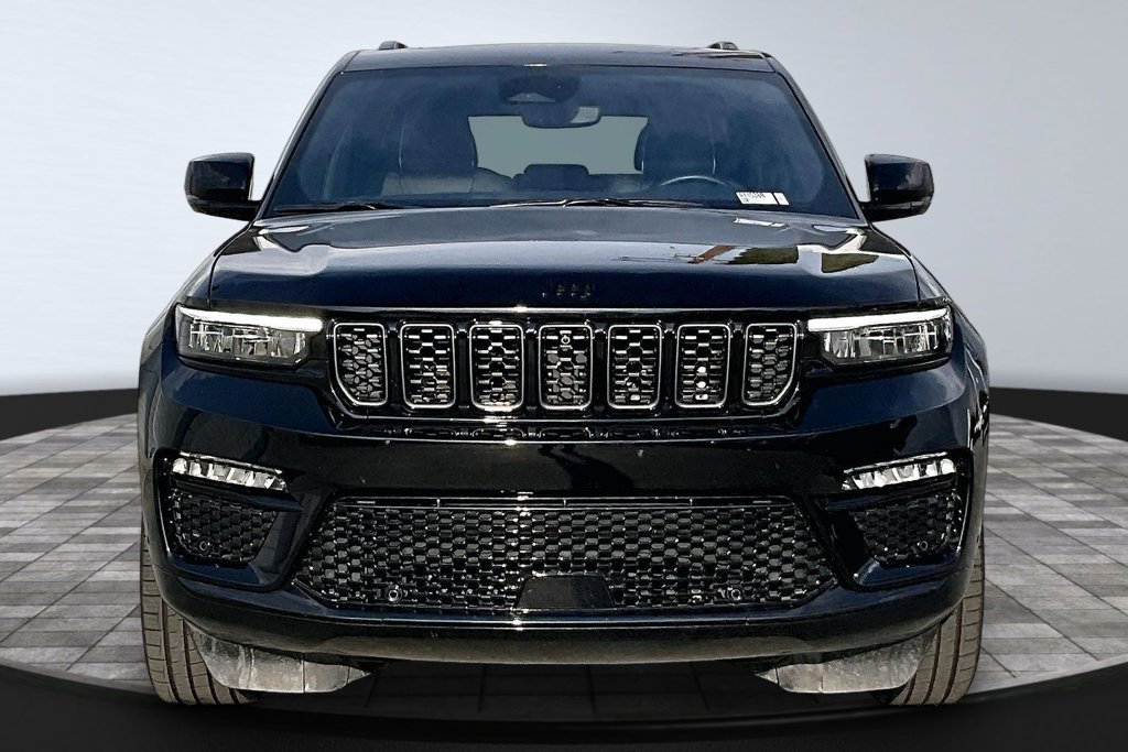 Used 2025 Jeep Grand Cherokee Summit w/ Obsidian Package AWD/4WD image 27