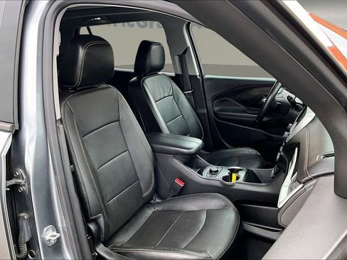 Used 2020 GMC Terrain SLT w/ Preferred Package image 30