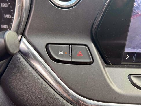 Used 2020 Chevrolet Blazer LT w/ Sound & Technology Package image 21