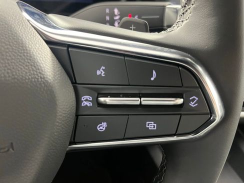 New 2026 Chevrolet Equinox LT w/ Convenience Package II image 30