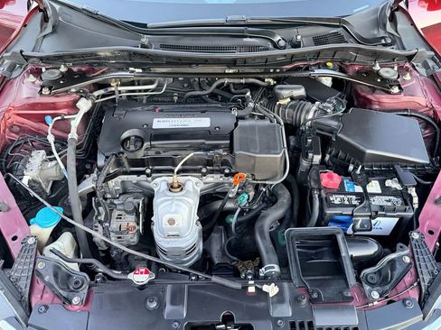 Used 2015 Honda Accord Sport image 16