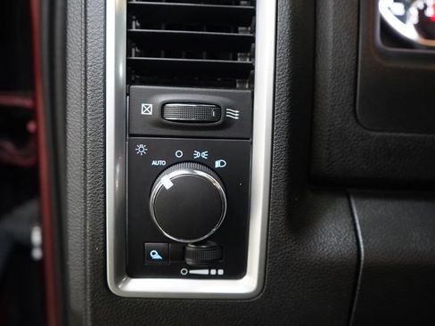 Used 2024 RAM 1500 Warlock AWD/4WD image 29