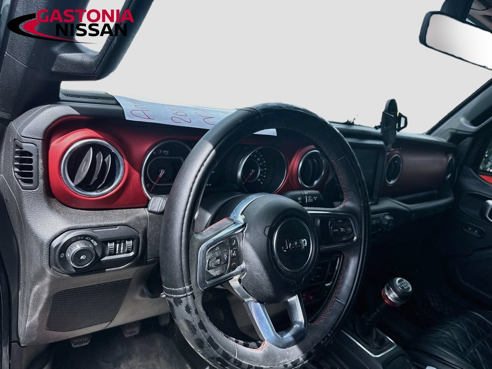 Used 2018 Jeep Wrangler Unlimited Rubicon AWD/4WD image 11