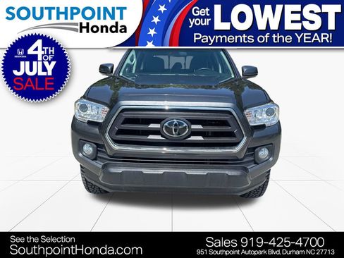 Used 2023 Toyota Tacoma SR5 RWD image 2